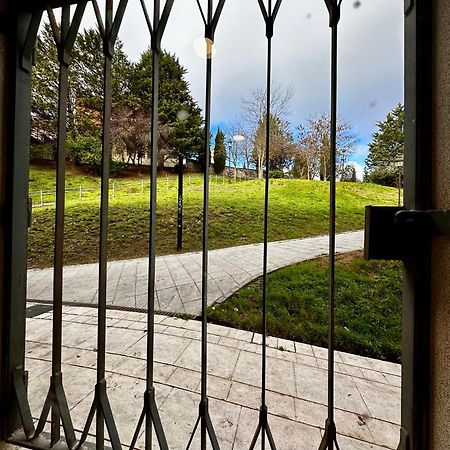 Atuaire Home Los Arcos En El Centro Historico De Burgo Dış mekan fotoğraf